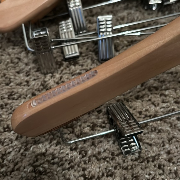 Kids Wooden Clothes Hangers Set - 12” (10 pack) - Picture 2 of 3